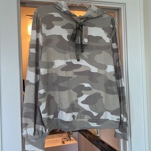Como Vintage Camo Jogger and Sweatshirt Set